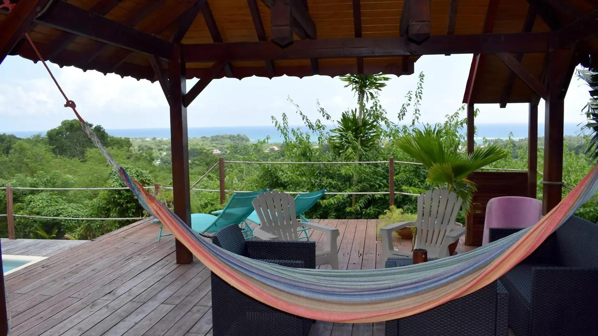Villa Spacieuse Avec Piscine Privee A Sainte Anne 154 M² Vue Mer Guadeloupe