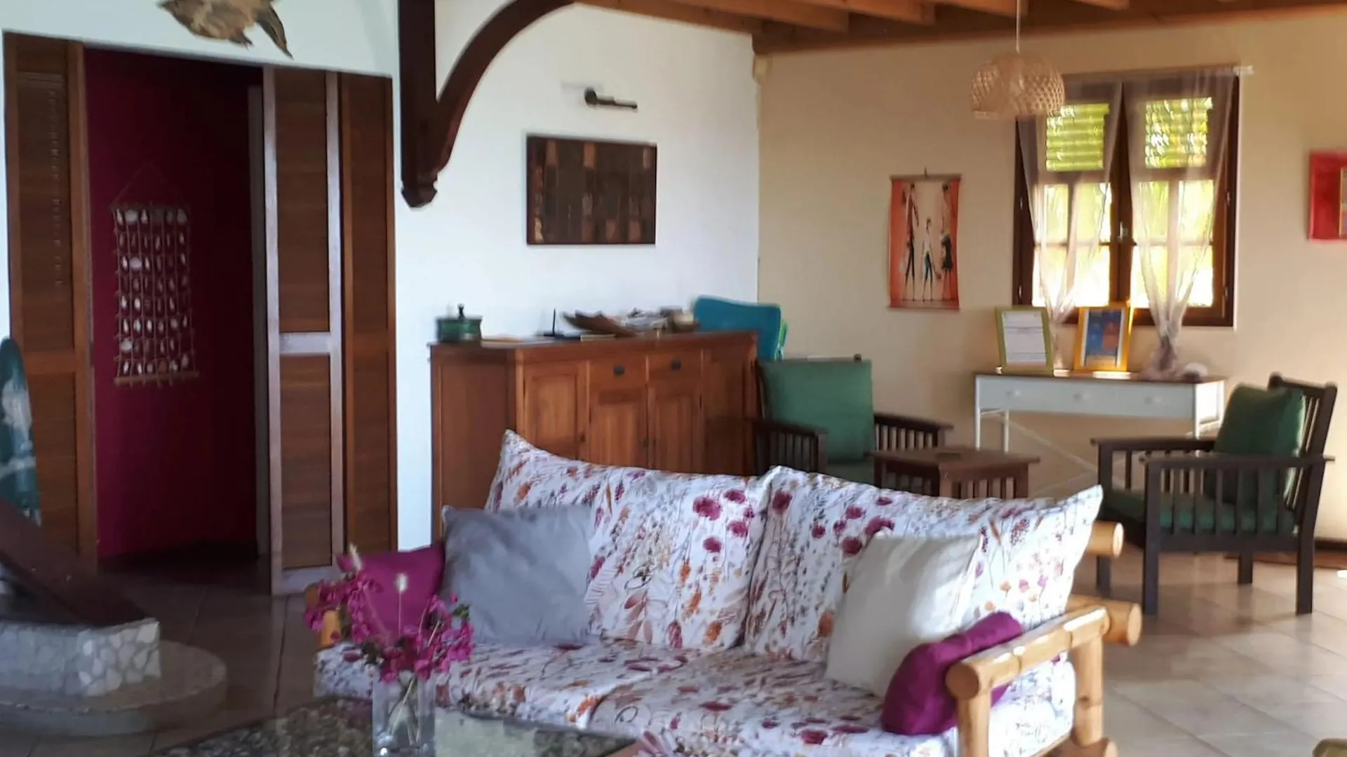 Villa Spacieuse Avec Piscine Privee A Sainte Anne 154 M² Vue Mer